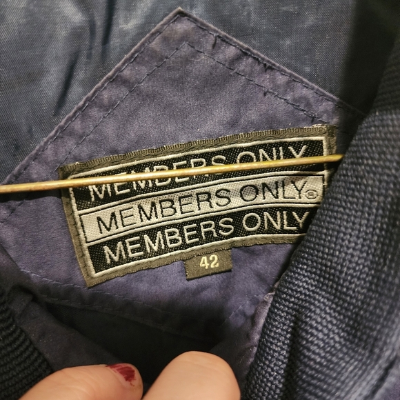 Vintage Member’s Only Classic Iconic Racer Jacket Navy Blue Men's Size 42 Large - Picture 14 of 15